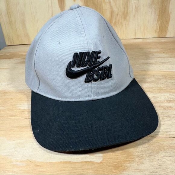 Nike Baseball Cap - Picture 6 of 6